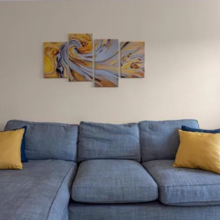 Apartament 2 Newly Renovated Rooms In Shared Apartment On Ground Floor Edynburg