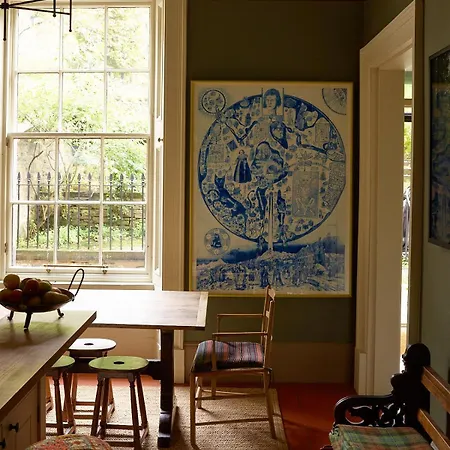 Elegant Georgian Retreat With Views Of Arthurs Seat * Edinburgh