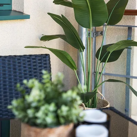 2br Park Royal With Balcony And Parking