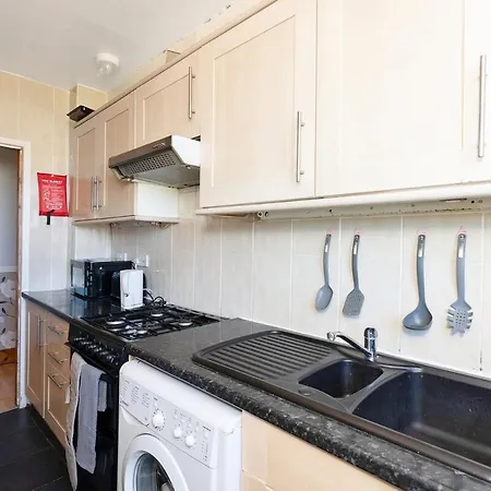 Апартаменты Free Parking - Sleeps 6 - - Good Location Эдинбург