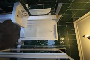 The Sandaig 4*