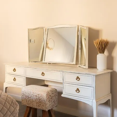 Gorgeous 3 Bed House Free Parking & Garden Edinburgh