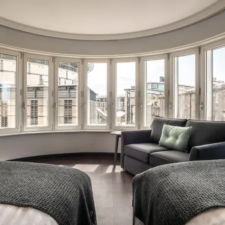 Hotel Point A Haymarket 3*