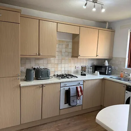 Lägenhet Flat Near To Centre Attractions - Free Parking *