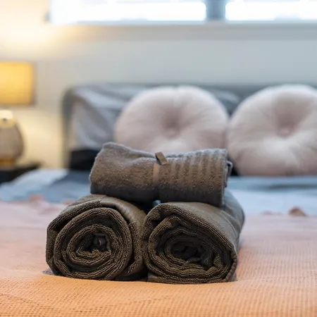 2bed-2bath Flat, Centre エディンバラ