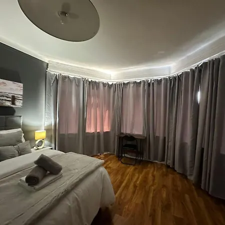 Luxury 5bd, Gym, Parking, Bus To Airport, Sleeps10 Villa Edinburgh