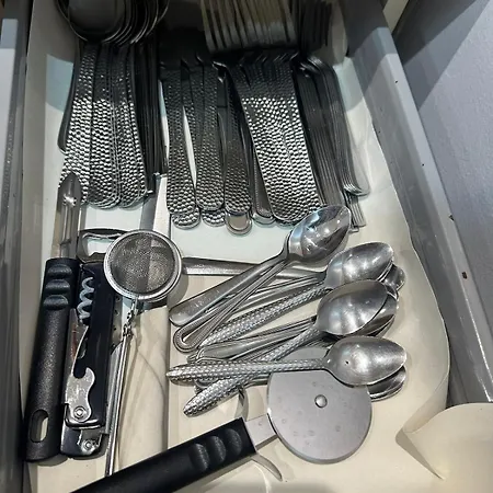 Centre Ground Floor 3 Bedroom *