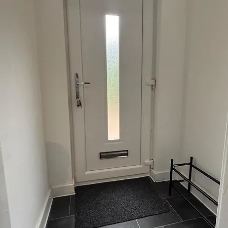Spacious 3 Bed Modern Apartment Edinburgh