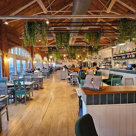 Penthouse Ocean View Luxury Penthouse Apartment Edinburgh