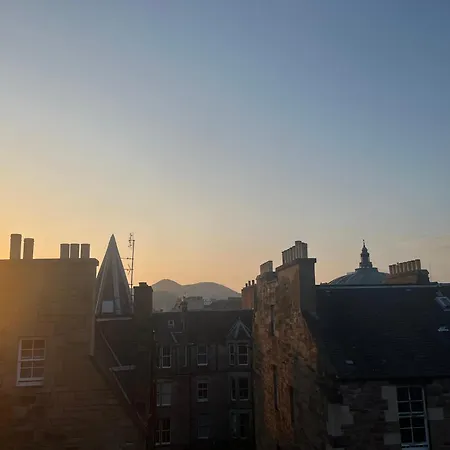 Apartment Light & Stylish Loft In Heart Of The Old Town