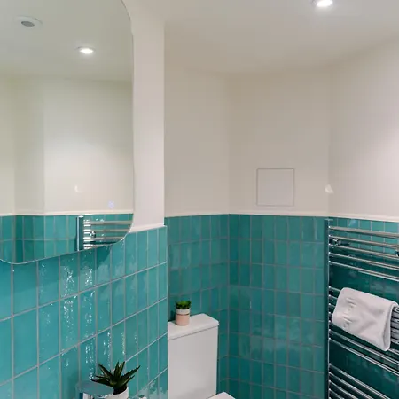 Apartment Broughton Market 3*