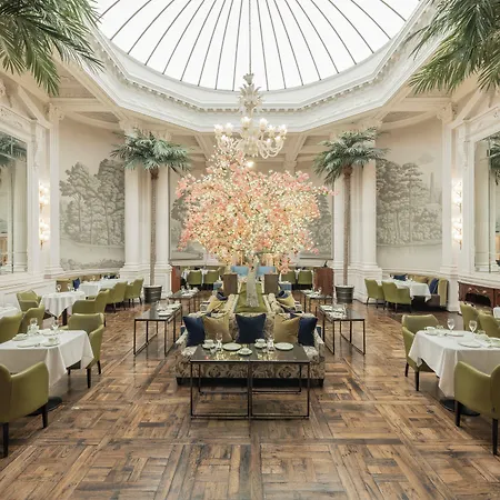 Отель The Balmoral