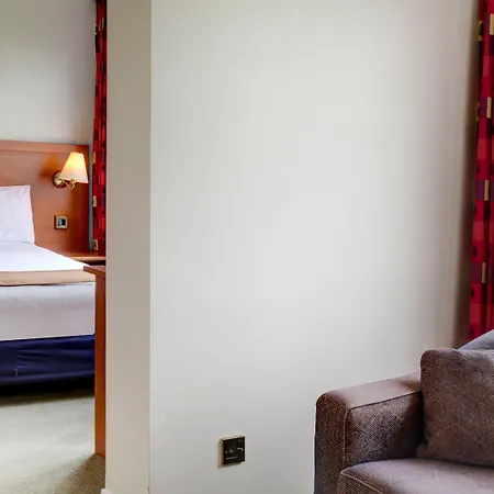 Express West By Ihg 3*