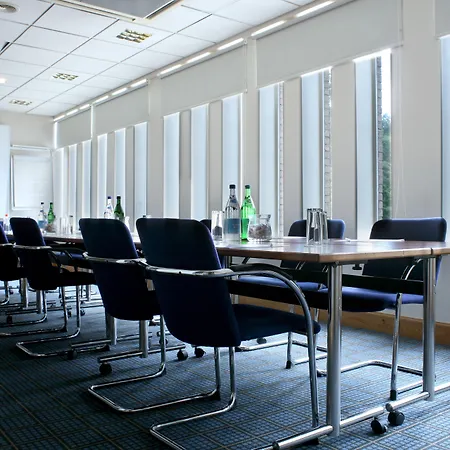 Express West By Ihg Hotel Edinburgh