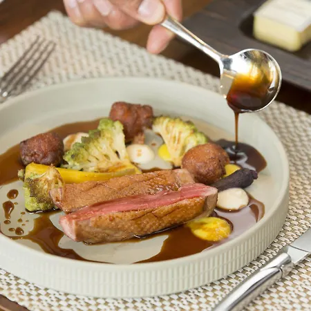 Sheraton Grand & 5* Εδιμβούργο