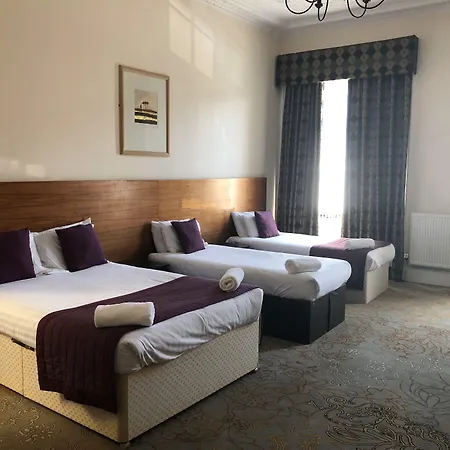 Hotel apartamentowy Cairn &