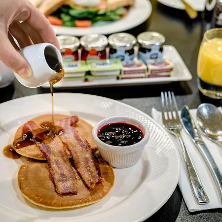 Four Points By Sheraton Hotel