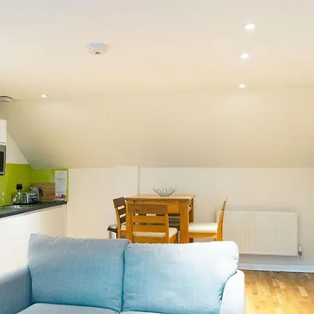 Joivy Lovely Flats Near The Centre Edinburgh