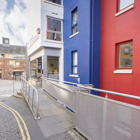 Holyrood 4* Edinburgh