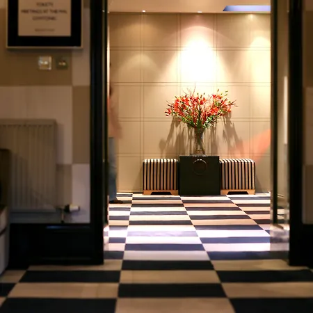 Malmaison فندق 4*