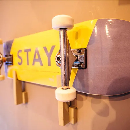 מלון Stay Central Hotel