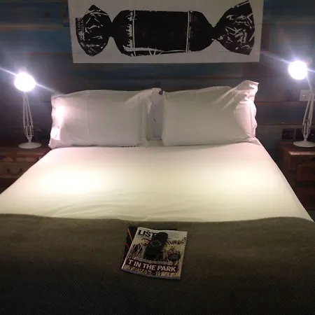 מלון Stay Central Hotel אדינבורו