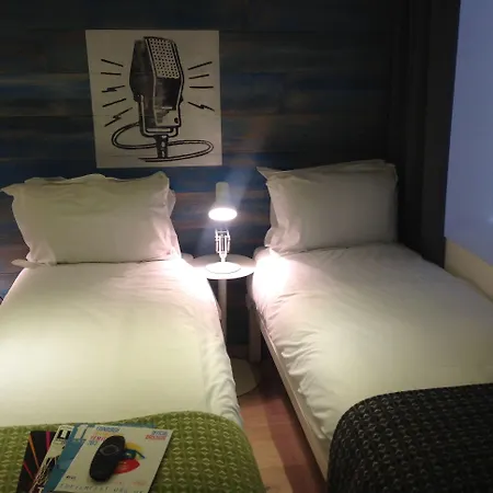 Stay Central Hotel 3* אדינבורו