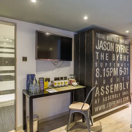 Stay Central Hotel אדינבורו