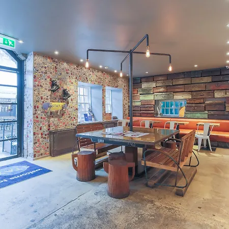 מלון Stay Central Hotel 3*