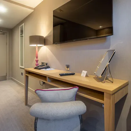 Murrayfield 4*