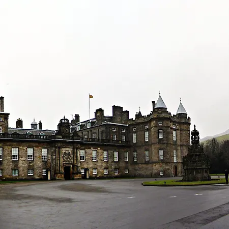 Express Centre By Ihg