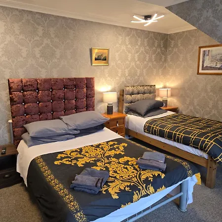 Ivy- Braveheart Гостевой дом 3*