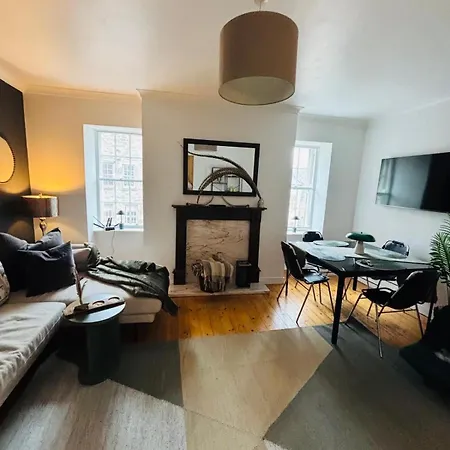 Lägenhet Diagon Alley Two Bed Victoria Street Grassmarket