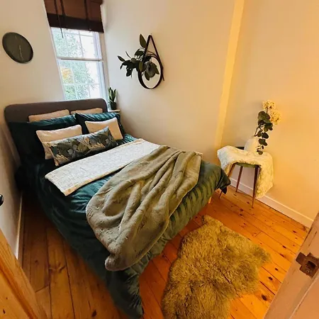 Diagon Alley Two Bed Victoria Street Grassmarket Apartament