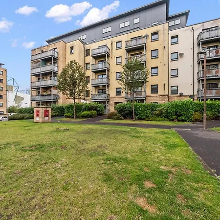 Hawkhill 1 Bedroom -