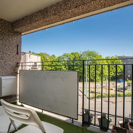Northfield 1 Bedroom With Sofa Bed - Edinburgh