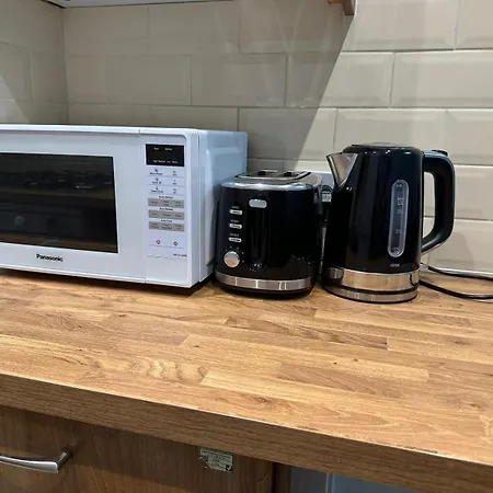 Centre Ground Floor 3 Bedroom Apartament *