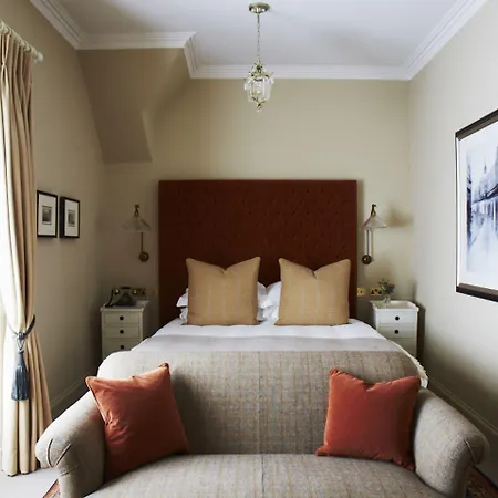 The Roseate - Small Luxury Of The World 5*