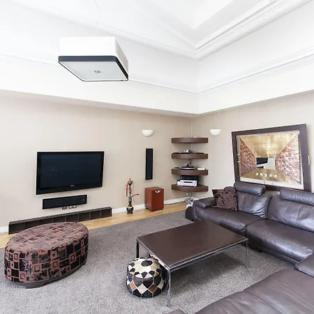 Burnets * エディンバラ