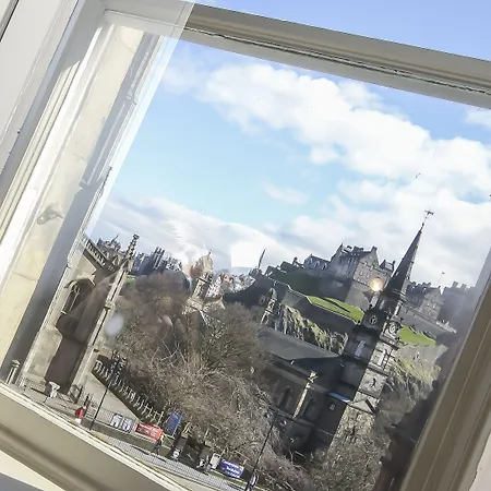 The Rutland & فندق