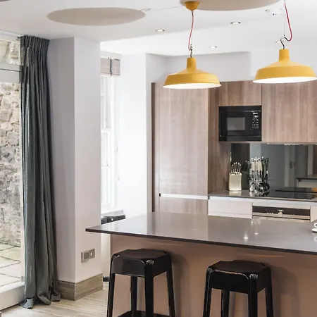 The Rutland & إدنبرة