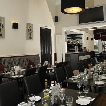 Revolver Hostal Edimburgo