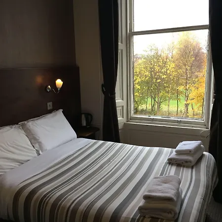 Hotell House 3*