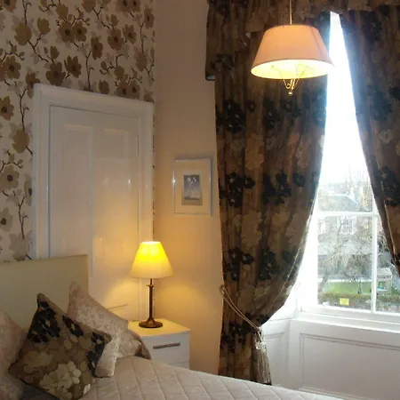 Sonas Guest house Edinburgh