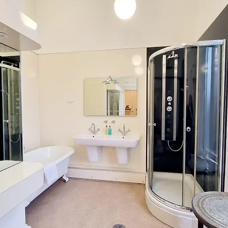 The Guards Hotell Edinburg