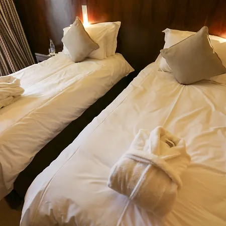 Hotel Rabble