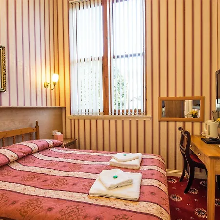 Cumberland 3* Edinburgh