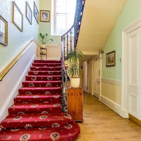 Cumberland Hotel Edinburgh