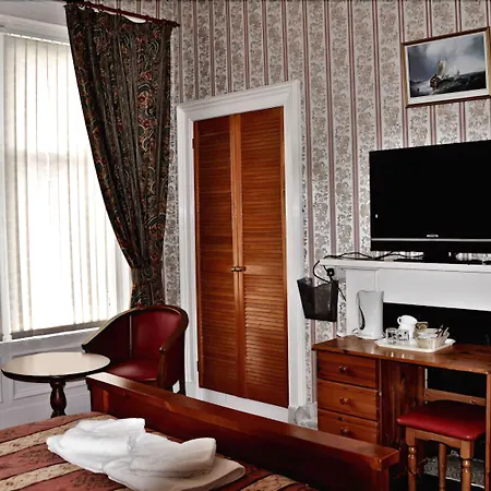 Corstorphine Hotel 3*