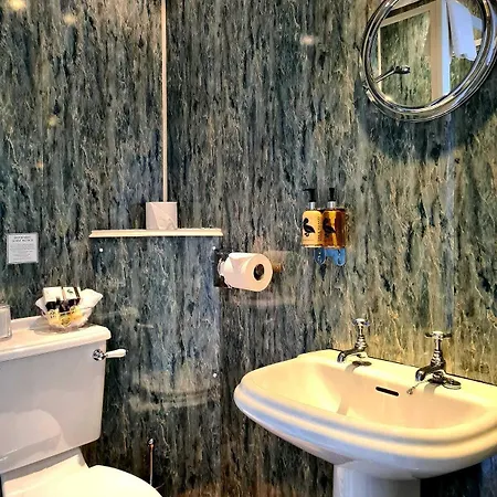 호텔 세일리드-도니아 에든버러